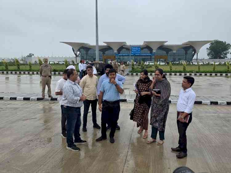 ਡੀ.ਸੀ ਨੇ ਹਲਵਾਰਾ ਅੰਤਰਰਾਸ਼ਟਰੀ ਹਵਾਈ ਅੱਡੇ ਦਾ ਨਿਰੀਖਣ ਕੀਤਾ